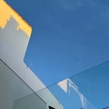 Unique Townhouse With Rooftop Pool Σπίτι διακοπών Εστεπόνα