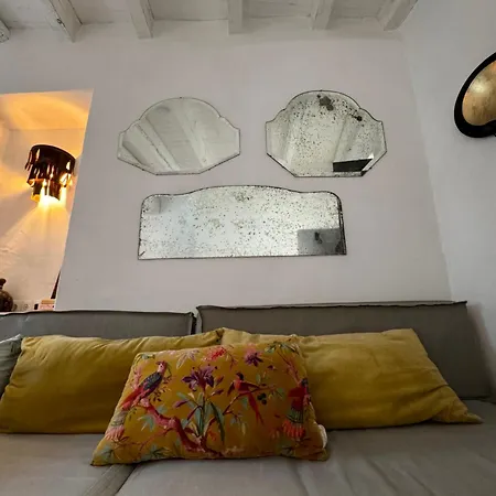 Unique Townhouse With Rooftop Pool Tatil Evi *